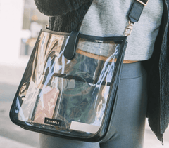How to Use Purse Organizers to Switch Handbags Quickly