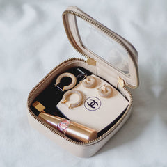 truffle clarity petite case is a small clear plastic case